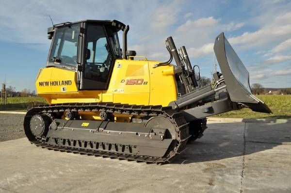 NEW HOLLAND D150B